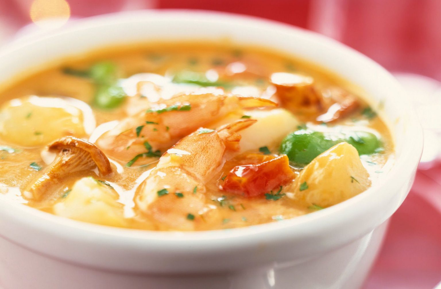 Cassolette de Saint-Jacques et crevettes - Bon À Savoir