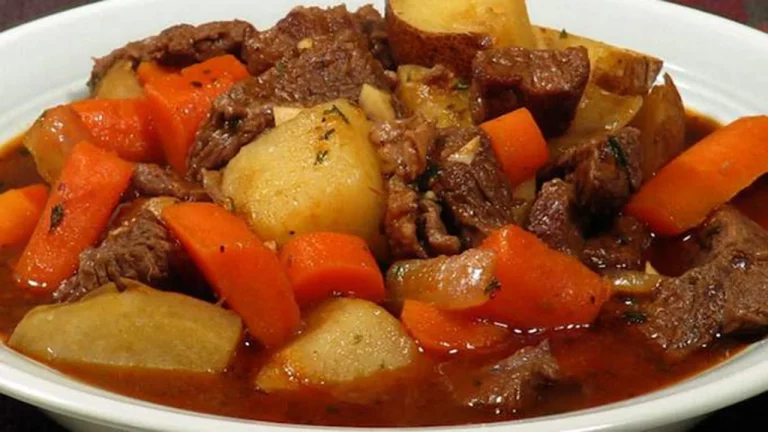 Recette de ragoût de bœuf de Grand-Mère à l’ancienne