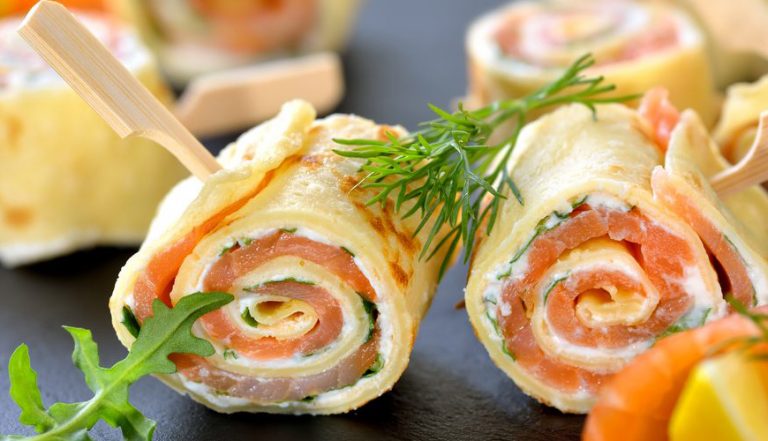 Roulés de saumon au fromage frais idéal pour noël