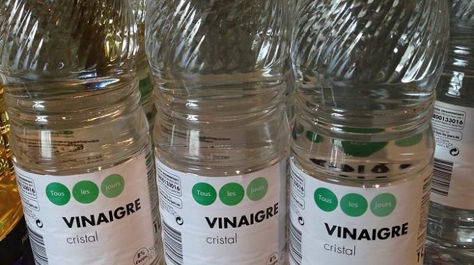 23 Utilisations Magiques du Vinaigre Blanc Que Tout le Monde Doit Connaître.