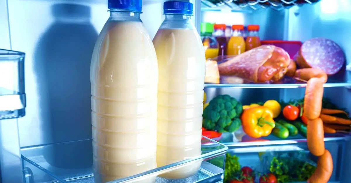 Combien de temps peuton conserver le lait dans le réfrigérateur après l’avoir ouvert ? Bon À